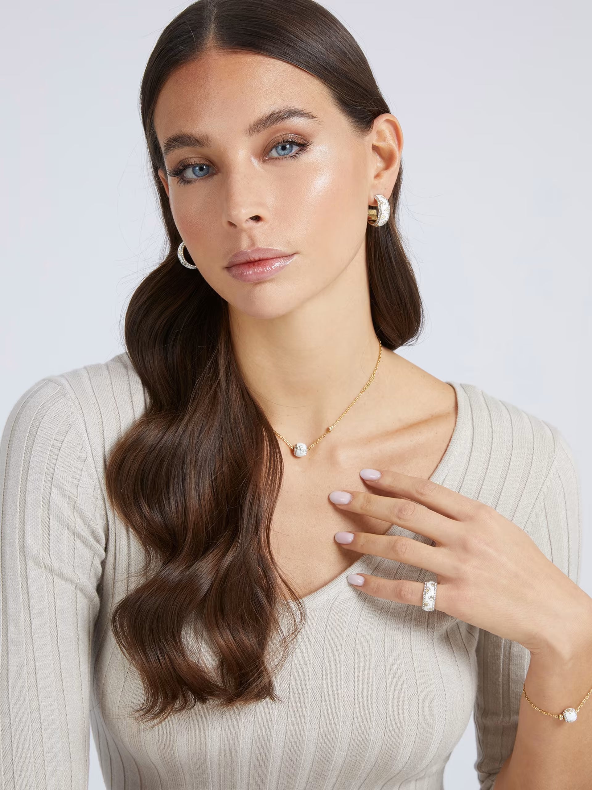 Guess boucles doreilles 4G Loop