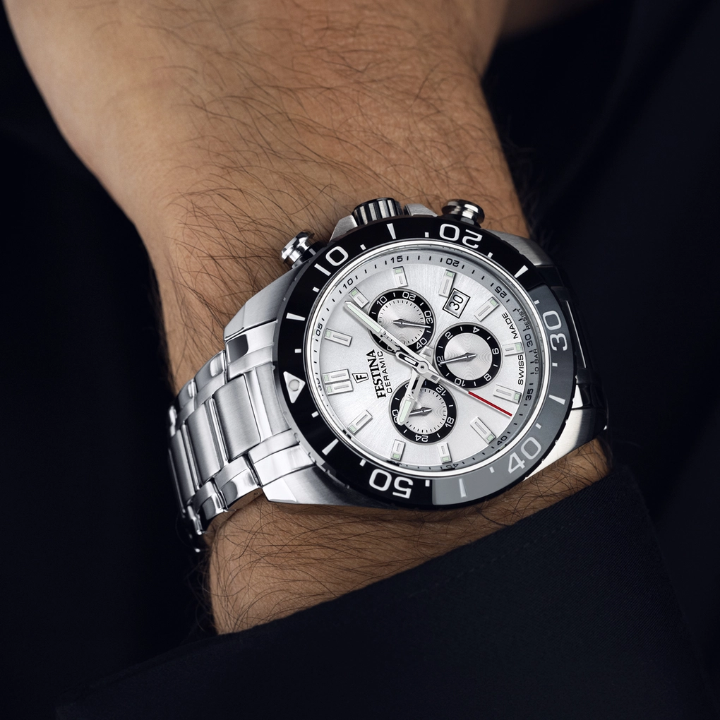 MONTRE FESTINA SWISS MADE BRACELET EN ACIER INOXYDABLE HOMME